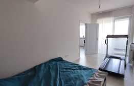 2 camere, 41.00 mp, parcare, zona Petrom LUX