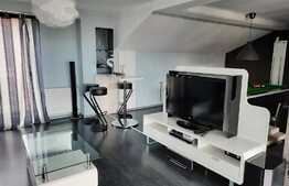 De vanzare casa tip duplex, 300 mp utili, 300 mp teren, strada accesibila si linistita