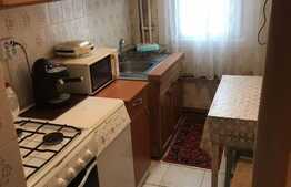 Apartament 3 camere, 60 mp, etaj intermediar, zona strazii Parang