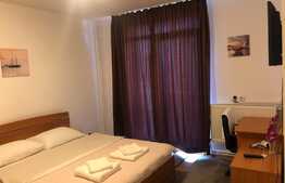 Duplex 600 mp, teren 2400 mp, 10 parcari, zona Grand Hotel Italia