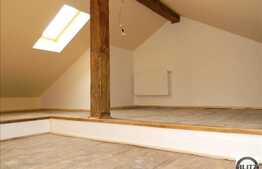 Vanzare apartament cu scara interioara la pret OPORTUN, 3 camere, 90 mp utili