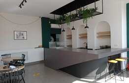 Spatiu comercial, 70 mp, vitrina la strada, zona The OFFICE