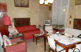 Apartament 3 camere, 115 mp utili, semidecomandat, boxa la subsol, zona zero!