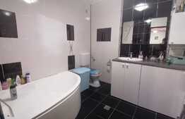 Apartament spațios 3 camere, 71 mp, parcare cu CF, zona Stejarului