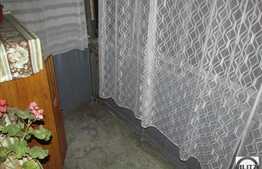 Vanzare 46 mp, 2 camere semidecomandate, zona Aleea Godeanu