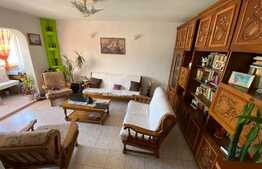 Apartament de 4 camere, zona Astra, 78 mp 