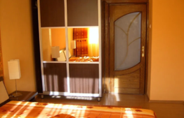 Apartament de 2 camere, Racadau