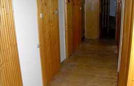 De vanzare 3 camere decomandate, 71 mp, zona Kaufland. Garaj inclus!