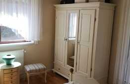 Apartament de 2 camere, 62mp, parcare! zona Sub Cetate