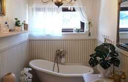 Apartament de 2 camere, 62mp, parcare! zona Sub Cetate