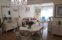 Apartament de 2 camere, 62mp, parcare! zona Sub Cetate