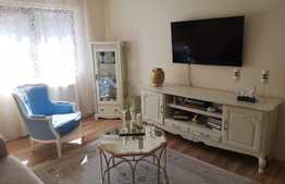 Apartament de 2 camere, 62mp, parcare! zona Sub Cetate