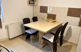 3 camere decomandate, 65 mp, parcare, zona strazii Arinilor