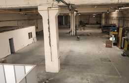 1726 mp, zona Clujana, 250 mp birouri incluse 