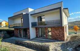 Exclusiv! Casa alipita 120 mp, teren 512 mp, incalzire in pardoseala, priveliste.