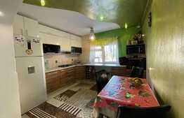 Apartament 3 camere decomandate, 73 mp, Gradini Manastur