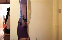 3 camere, 65 mp, decomandat, partial mobilat, zona strazii Campului!