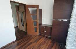 Apartament de 2 camere, la casa, curte de 30 mp, in Tractorul!