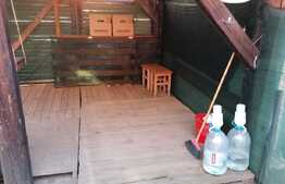 Apartament de 2 camere, la casa, curte de 30 mp, in Tractorul!