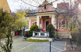 Vila de prestigiu, 840 mp, COMISION 0, ideala pentru scoli/universitati/ centru afaceri