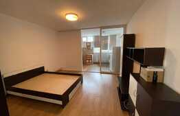 Garsoniera, 30 mp, decomandata, zona Pietei Flora