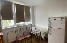 Garsoniera, 30 mp, decomandata, zona Pietei Flora