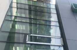 Etaj open space, finisat clasa A. 