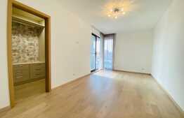 Apartament 4 camere, 120 mp utili, 40 mp terasa, garaj, zona Riviera Luxury