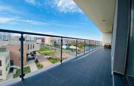 Apartament 4 camere, 120 mp utili, 40 mp terasa, garaj, zona Riviera Luxury