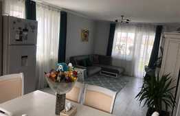 Casa de vanzare in Izvor