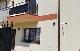 Triplex 90 mp utili, in Sanpetru Brasov