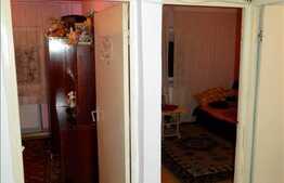 Apartament de vanzare, zona Dambovitei, 67 mp, 3 camere decomandate