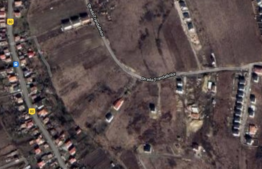 Teren intravilan, Dezmir, 14 ml front, utilitati, asfalt, 3875 mp