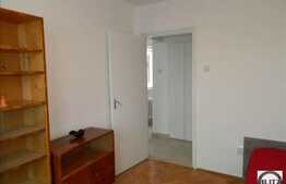 3 camere, decomandat, 74 mp, zona strazii Bucium