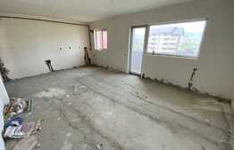 OPORTUNITATE!!! Apartament 2 camere, 53 mp, intermediar, semifinisat , zona porii.