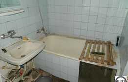 Vanzare 3 camere, 54,35 mp utili, semidecomandat, bloc reabilitat termic!