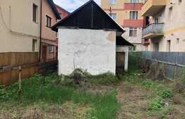 Teren 300mp cu casa demolabila in Grigorescu