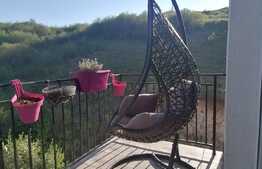 Apartament ULTRAFINISAT cu 3 camere, etaj intermediar, lift, parcare subterană, zona VIVO