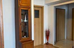 De vanzare, apartament modern cu 3 camere, 86 mp utili, 2 balcoane, zona strazii Nasaud