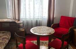 Apartament cu 3 camere situat in centrul orasului