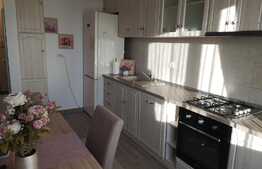 Apartament de 2 camere ultra lux, etaj intermediar! Zona parc poligon