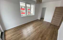 Apartament 2 camere, 49 mp utili, finisat nou, intermediar ,parcare, zona Terra.