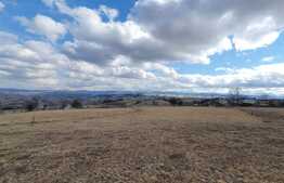 Teren cabana , 2000 mp , 2 km de partia ski , Marisel !