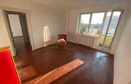 Apartament 2 camere, Tractorul