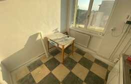 Apartament 2 camere, Tractorul