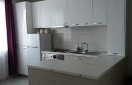 Apartament 3 camere, 48mp, compartimentare bună, parcare cu CF, zona Vivo