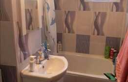 Vanzare 3 camere, 47 mp, recent renovat, zona Pietei Flora