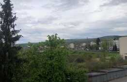 Apartament 3 camere, priveliste superba, luminos, etaj intermediar, zona Brancusi