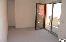 Apartament de vanzare cu 3 camera, 65 mp, semifinisat, zona Teilor!