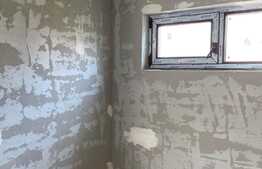 Casa individuala , 105 mp ,  220 mp teren , zona de case 